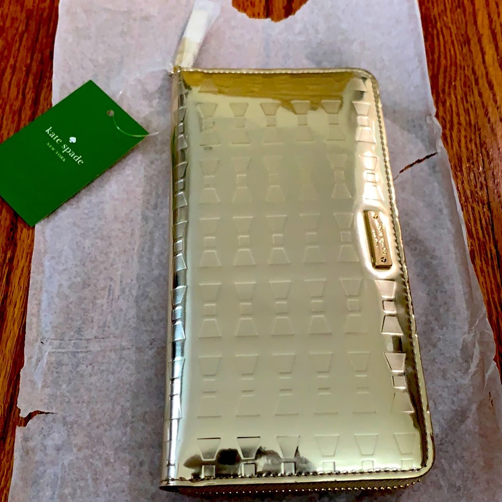 Kaye spade hold bow tie wallet new